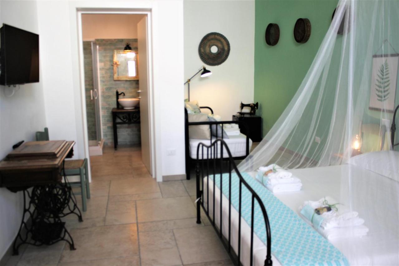 Li Perrini Boutique B&B Acquarica エクステリア 写真