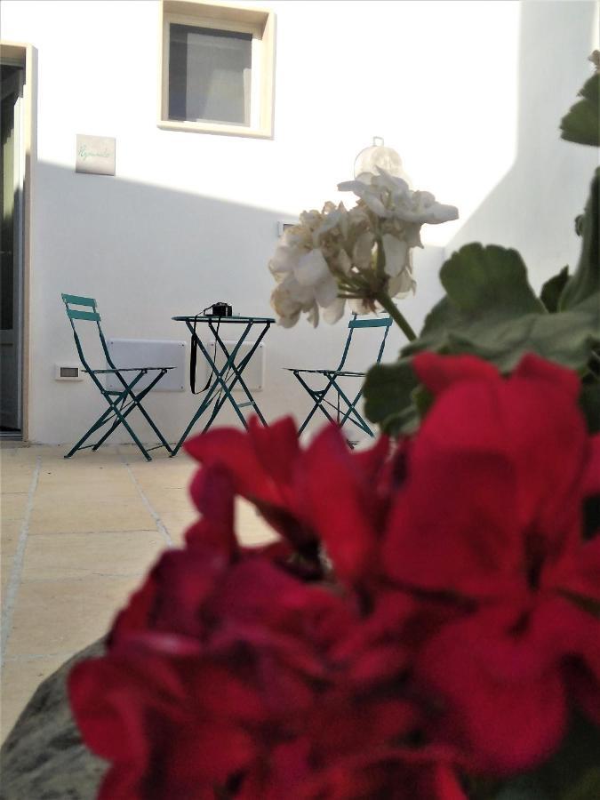 Li Perrini Boutique B&B Acquarica エクステリア 写真