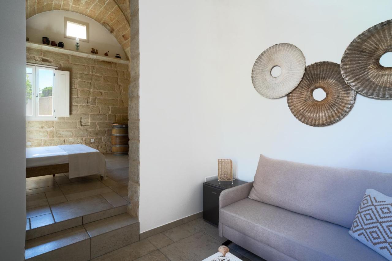 Li Perrini Boutique B&B Acquarica エクステリア 写真