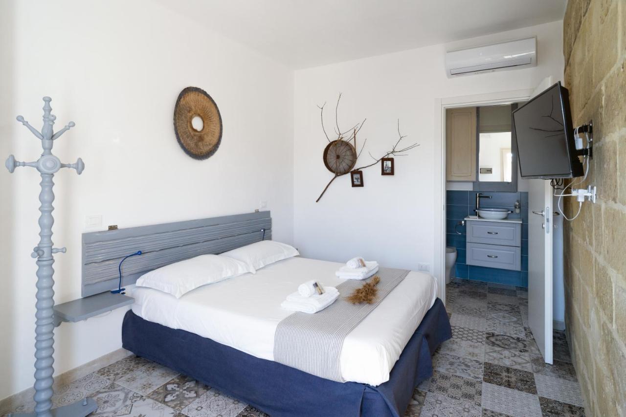 Li Perrini Boutique B&B Acquarica エクステリア 写真